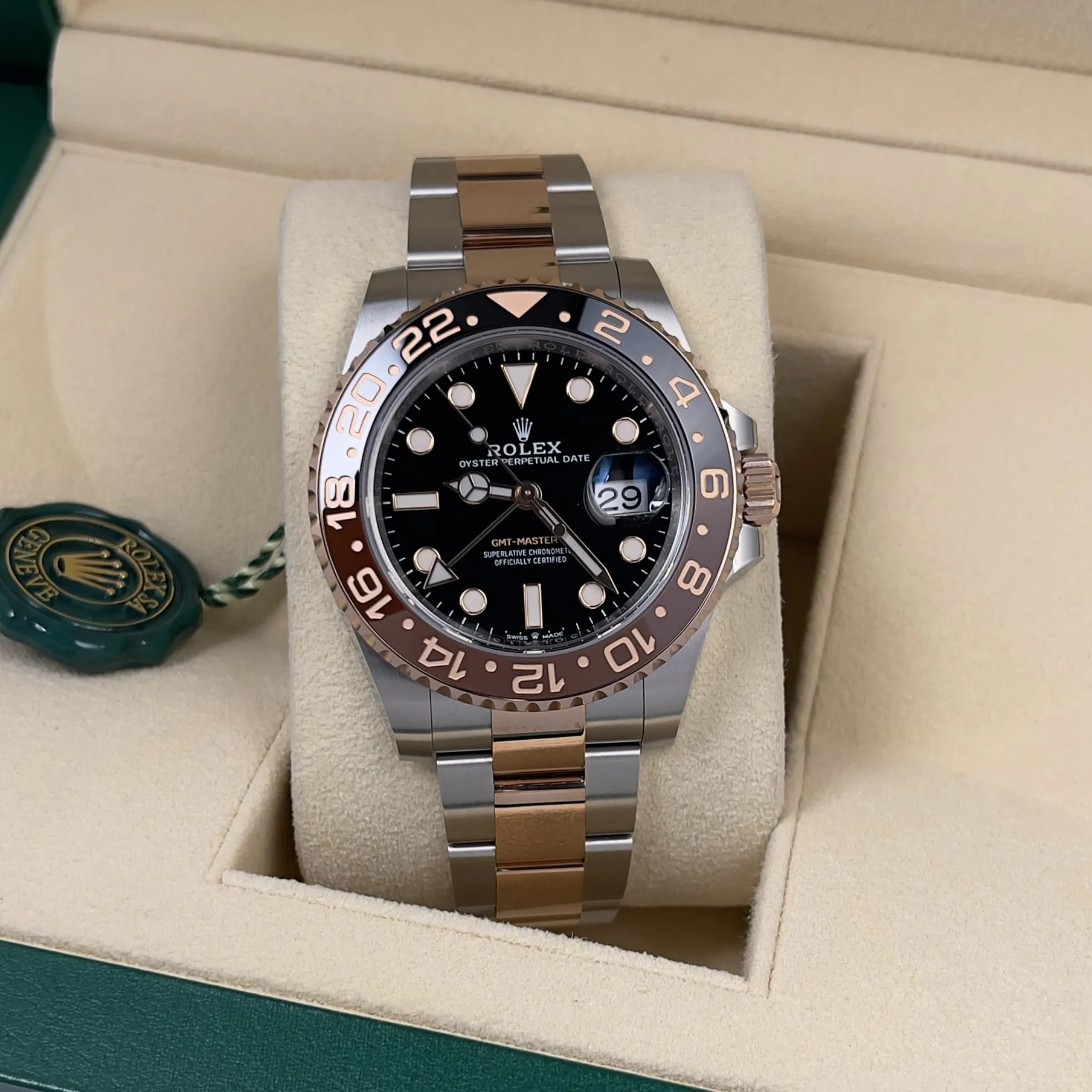Rolex GMT-Master II ‘Rootbeer’ Two-Tone Everose Gold Oyster - Image 4