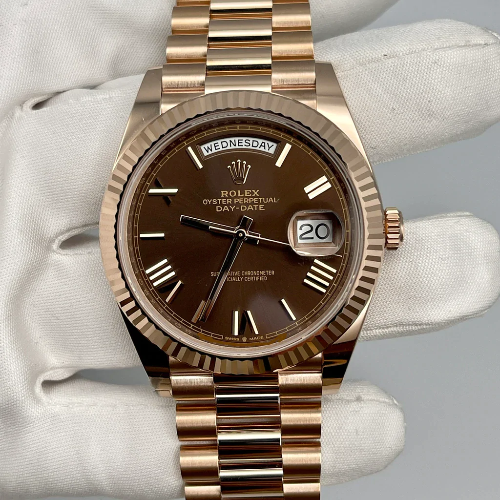 Rolex Day-Date Rose Gold Chocolate Dial 41mm - Image 4