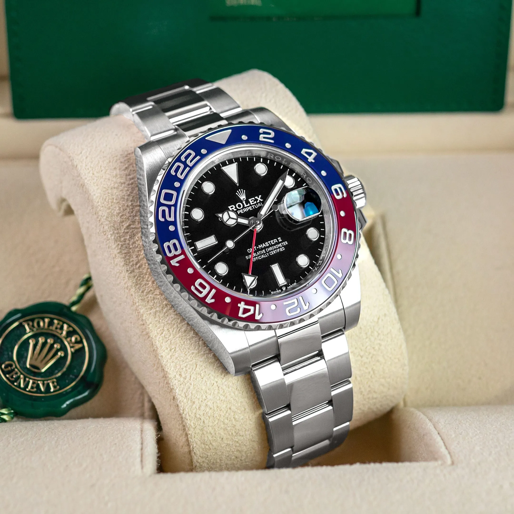Rolex GMT-Master II ‘Pepsi’ Oyster - Image 2